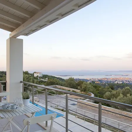 Alivia Lefkas Luxury *