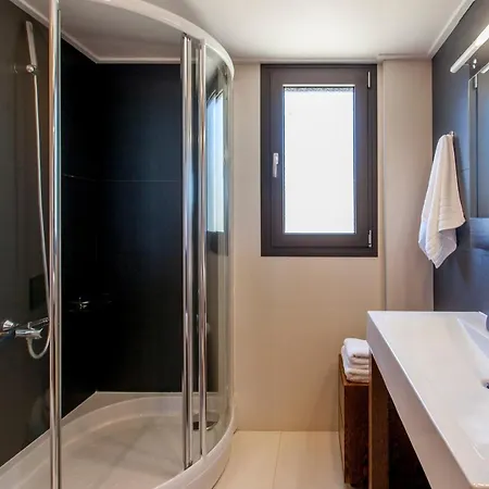 Alivia Lefkas Luxury *