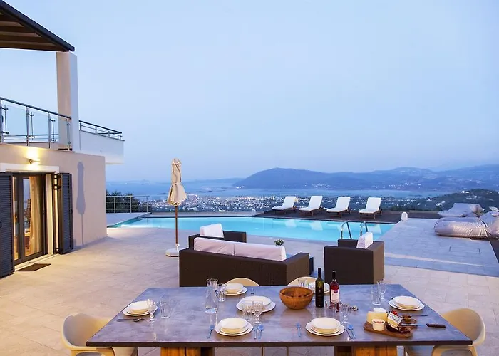 Alivia Lefkas Luxury Apolpaina