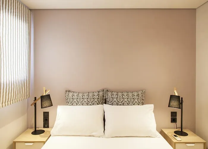 Alivia Lefkas Luxury