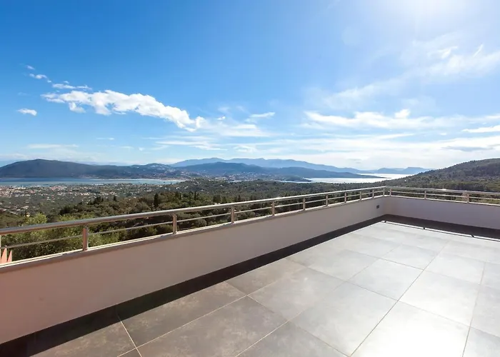 Alivia Lefkas Luxury Villa